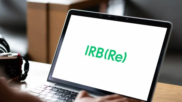 Computador com a tela do IRB