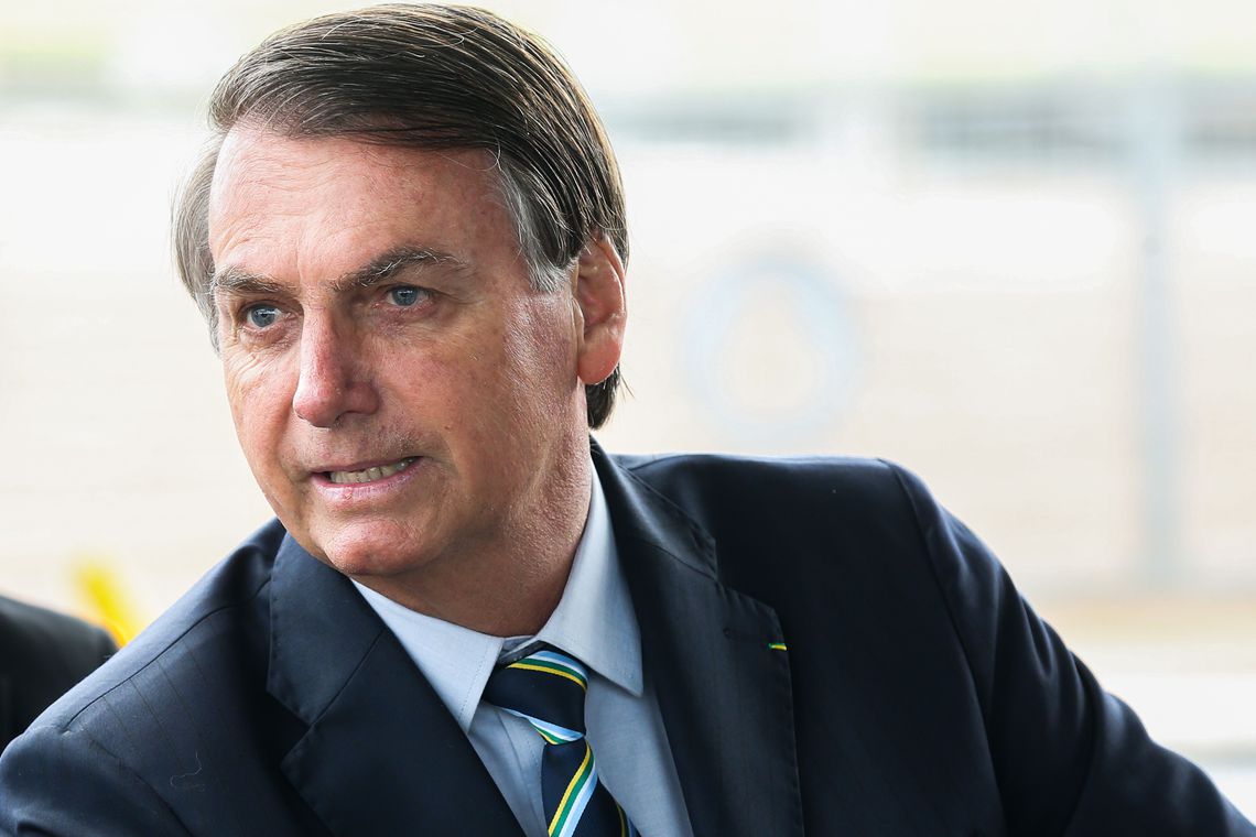Bolsonaro lidera pesquisa para a reeleição em 2022 contra qualquer adversário