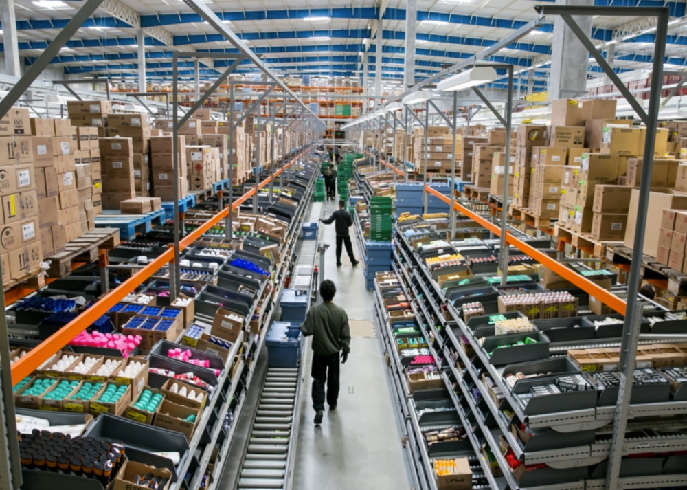 Dimed (PNVL3) faz recompra de ações; Comgás (CGAS3) terá novo presidente