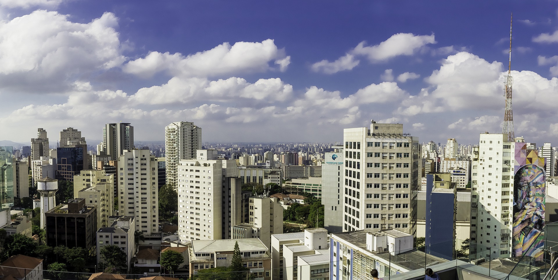 FII: FVBI11 e CNES11 informam rendimentos