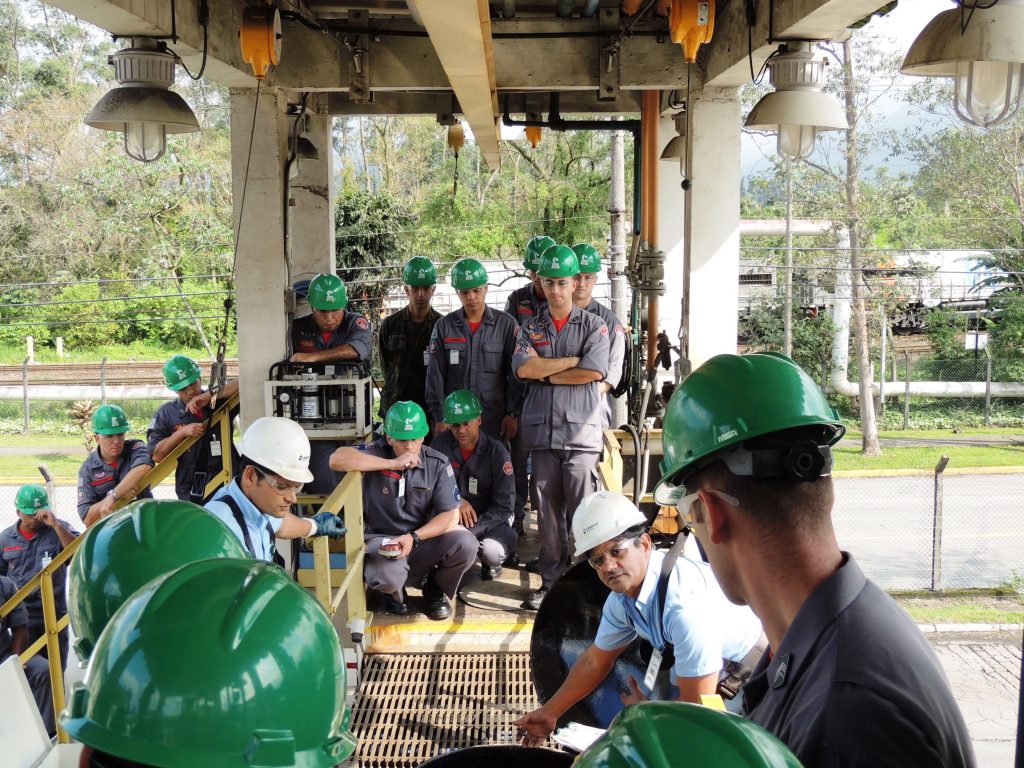 Unipar (UNIP3 UNIP6) tem alta de 109,4% no lucro no 4TRI