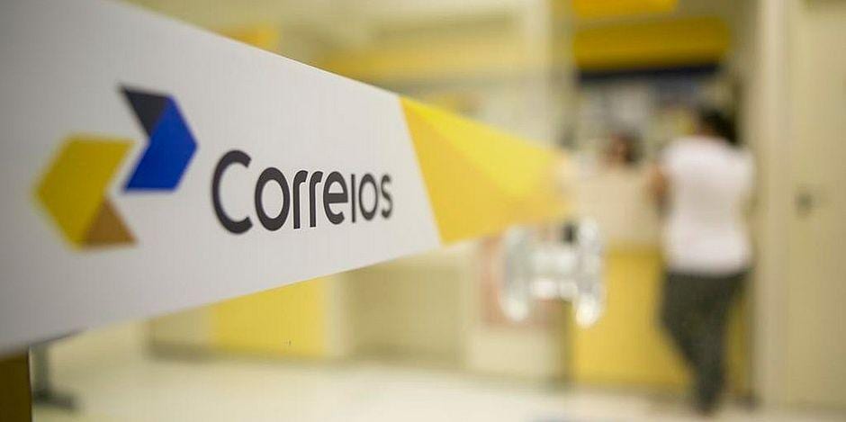 Privatização dos Correios tem texto-base aprovado na Câmara