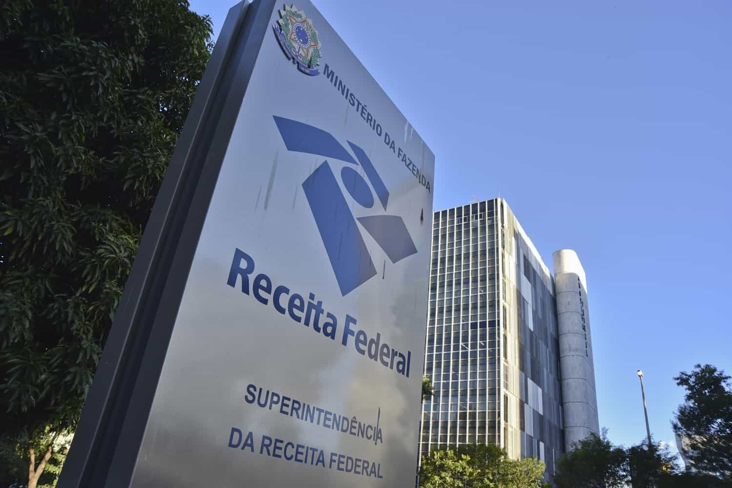 Com alta de 4,9% em outubro, arrecadação federal segue recorde em 2021