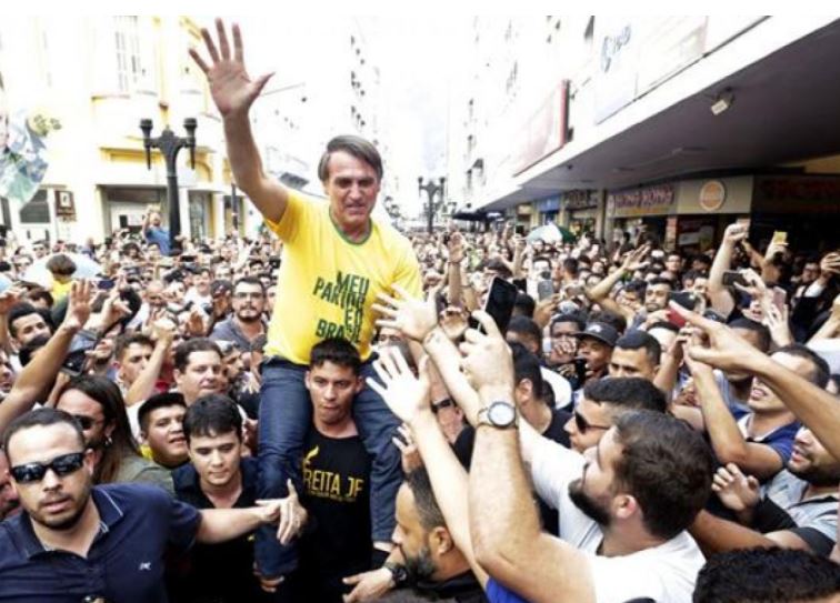 Pregões inesquecíveis: bolsa subia após facada em Bolsonaro