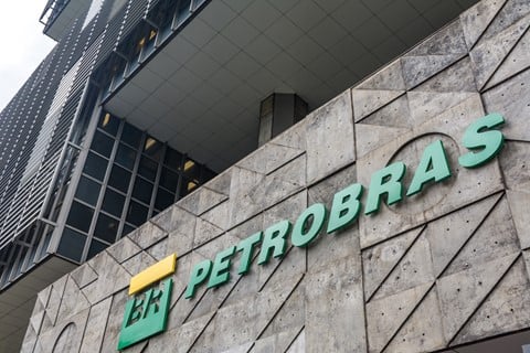 Petrobras (PETR4) recebe US$ 2,9 bilhões de acordo de coparticipação de Búzios