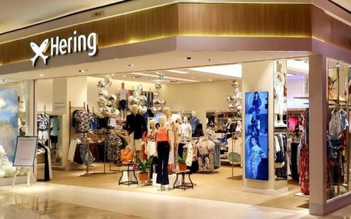 Hering (HGTX3) e Soma (SOMA3) definem combinação de negócios; Bradespar (BRAP4) paga dividendos