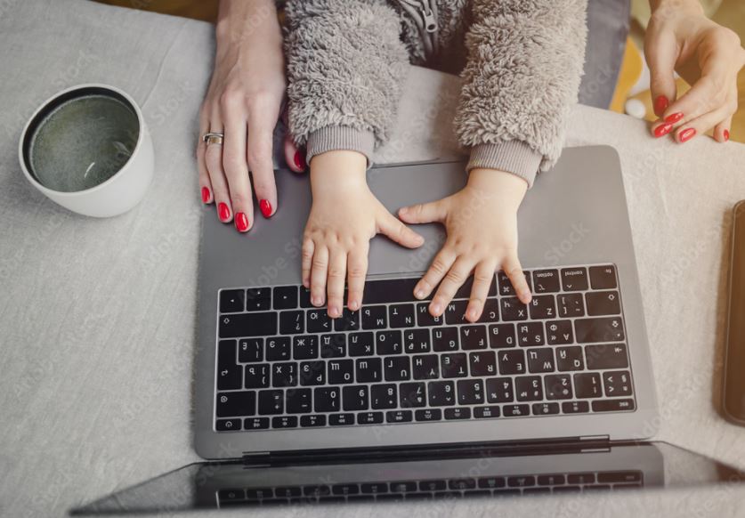 Mamãe trader: mercado financeiro atrai mulheres interessadas em mais flexibilidade de horário