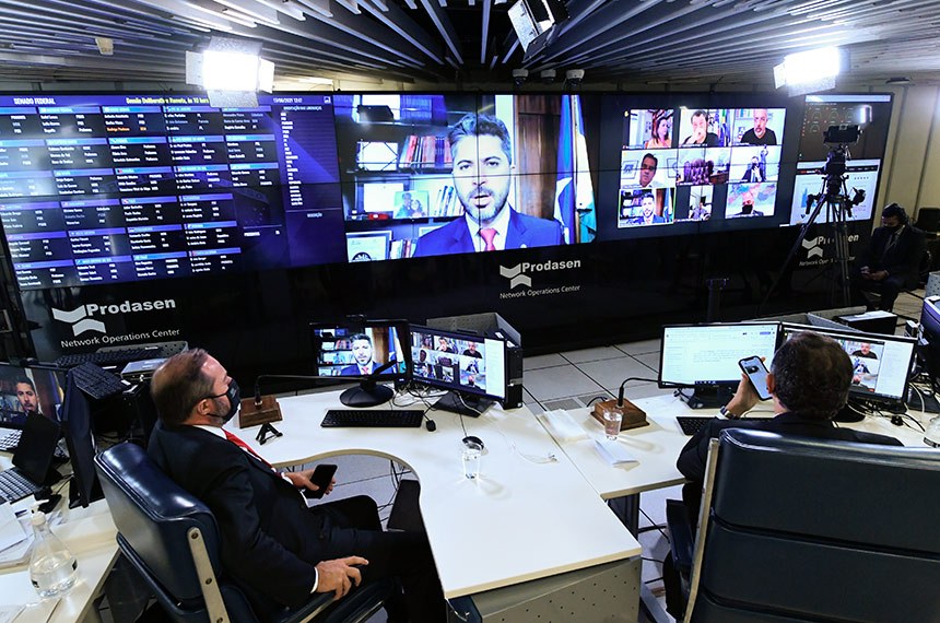 Eletrobras (ELET6): Senado aprova texto-base da MP sobre a privatização