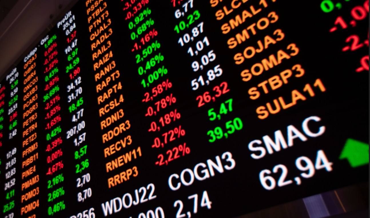 Carteira do Ibovespa: POMO4 entra e ALPA4 e EZTC3 saem na primeira prévia