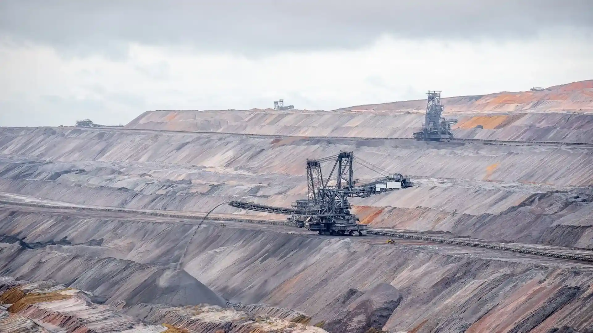 Minério de ferro hoje sobe com expectativas de estímulos econômicos na China