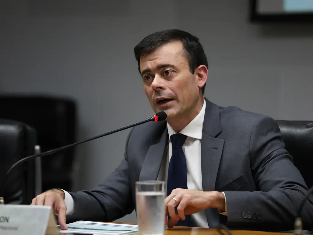 Rogério Ceron, responsável pela preparação do Tesouro Direto 24h