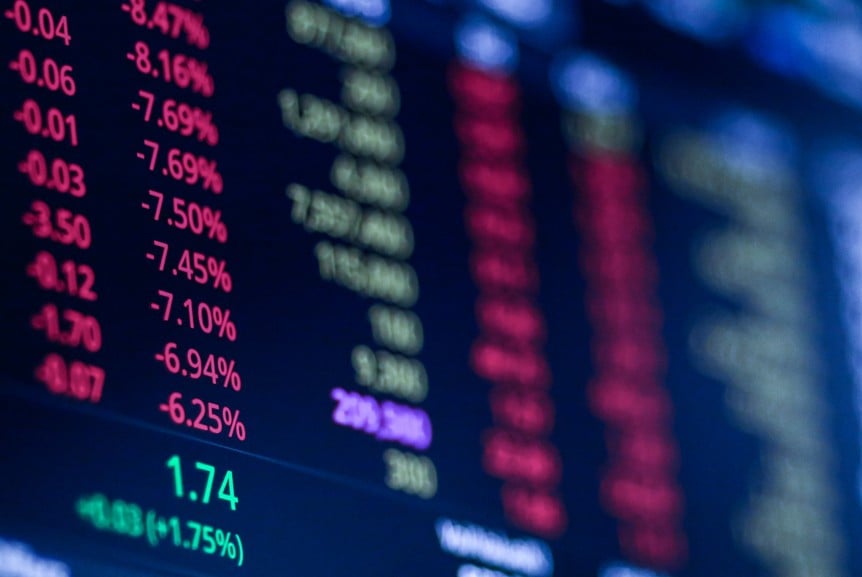 Ibovespa hoje: imagem de quadro de cotação de ações