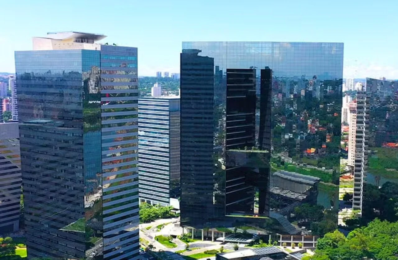 FII SARE11 vende portfólio ao BTLG11, e agora?