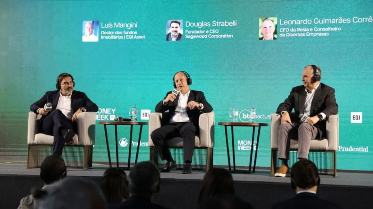 Painel da Money Week com especialistas em real estate americano.