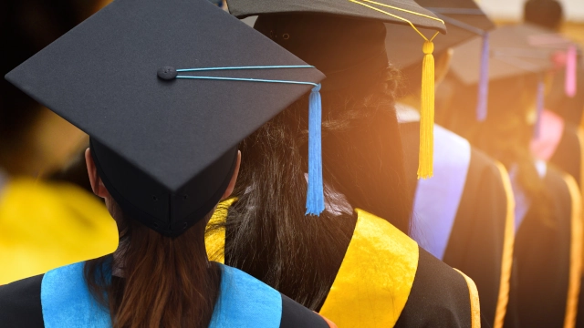 Estudantes de universidade como nas unidades da Ânima (ANIM3)