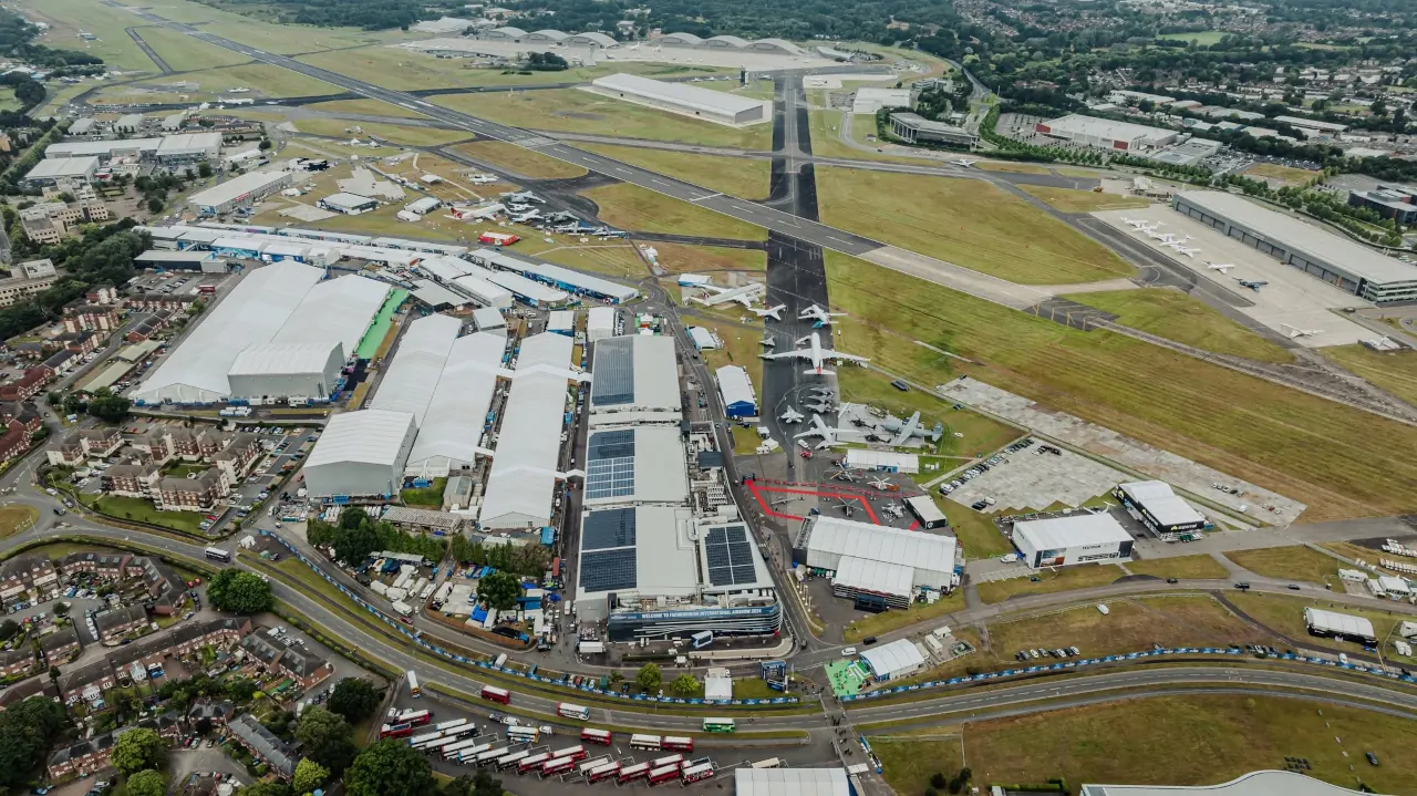 Farnborough Airshow Embraer